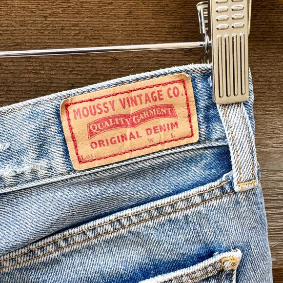 Moussy Vintage Distressed Cropped sz 26 - Picture 6 of 16